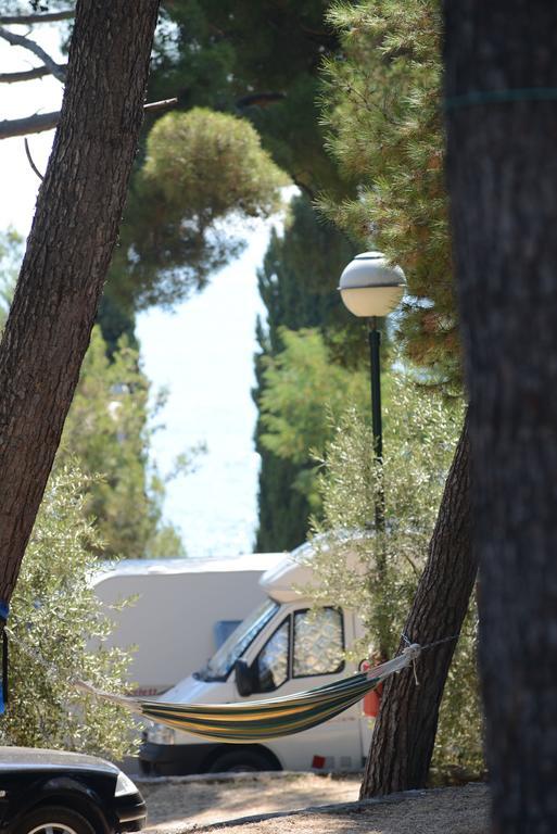 Campsite Porton Biondi Mobile Homes Mediteran Rovinj Dış mekan fotoğraf